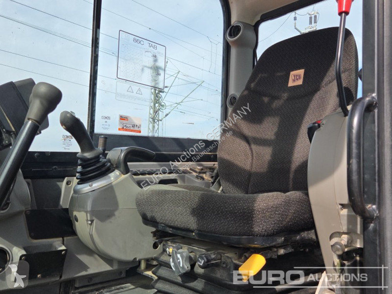 Excavadora JCB 86C-1