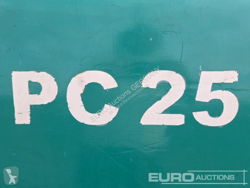 Багер Komatsu PC25-1