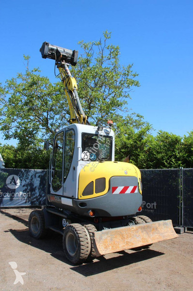 Excavadora Neuson 6503