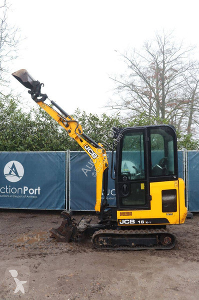 Excavadora JCB 16C-1 T3
