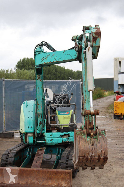 Pelle Yanmar B2U