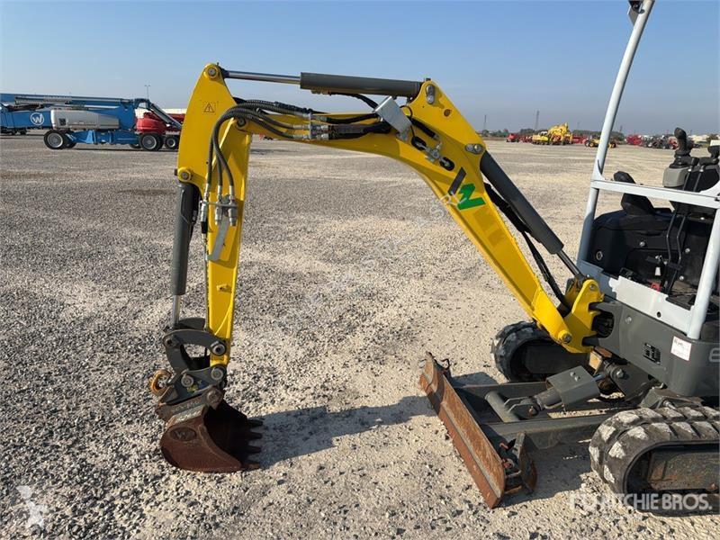 Екскаватор Wacker Neuson E