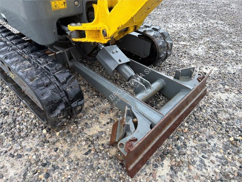 Екскаватор Wacker Neuson E