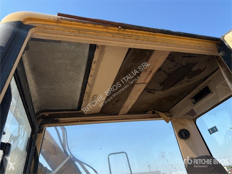 Caterpillar 315 Tracked Excavator excavator