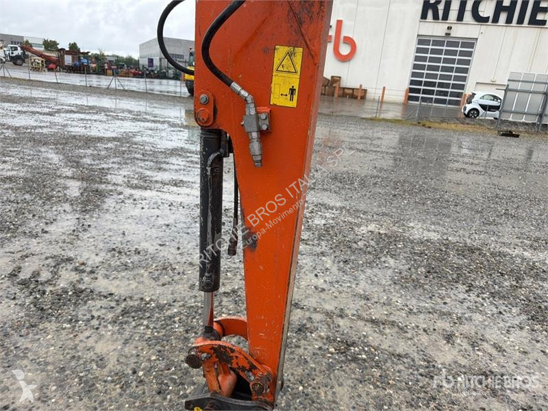Escavadora Hitachi ZX33U-6 Mini Excavator
