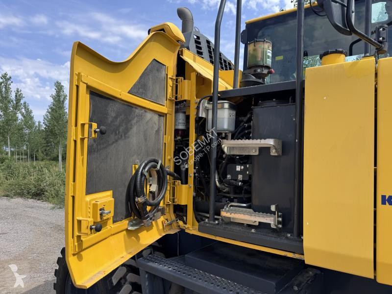 Escavadora Komatsu  PW118MR-11