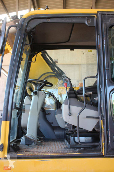 Excavadora Komatsu PW148