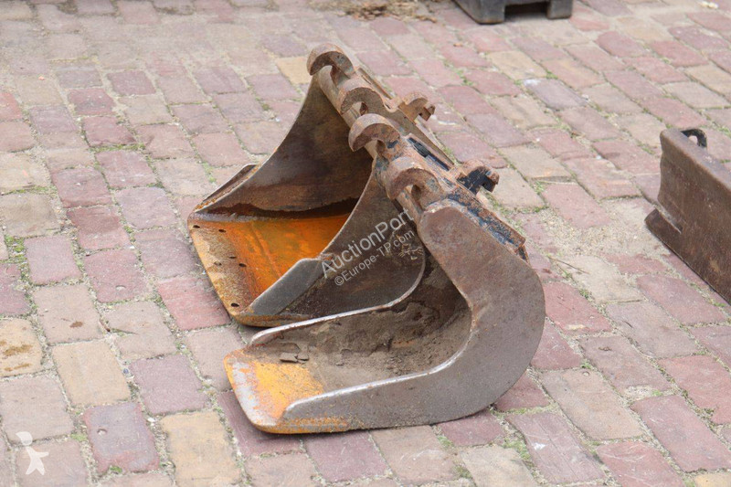 جرافة Bobcat
