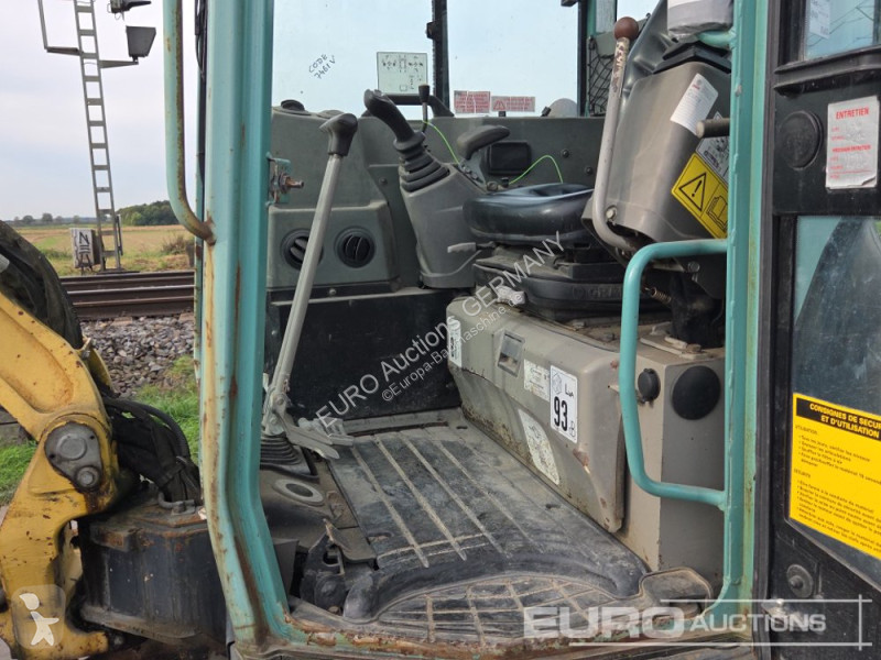 Excavadora Yanmar ViO33U