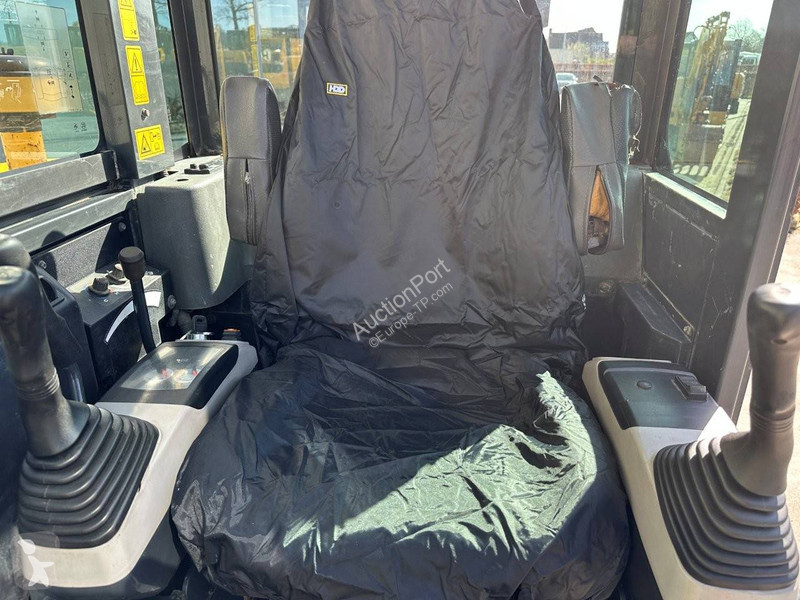 Skovel Komatsu 7