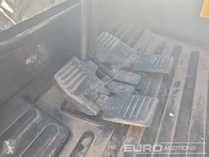 Skovel Bobcat E50