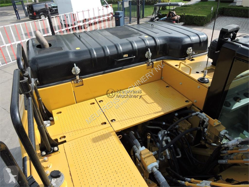 Pelle Caterpillar 330 F