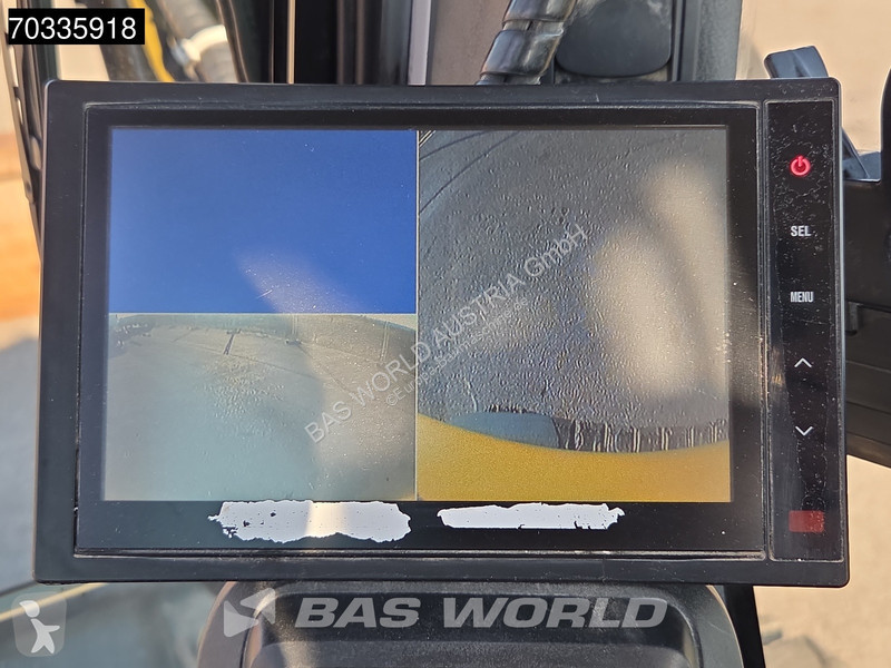 جرافة Wacker Neuson Powertilt