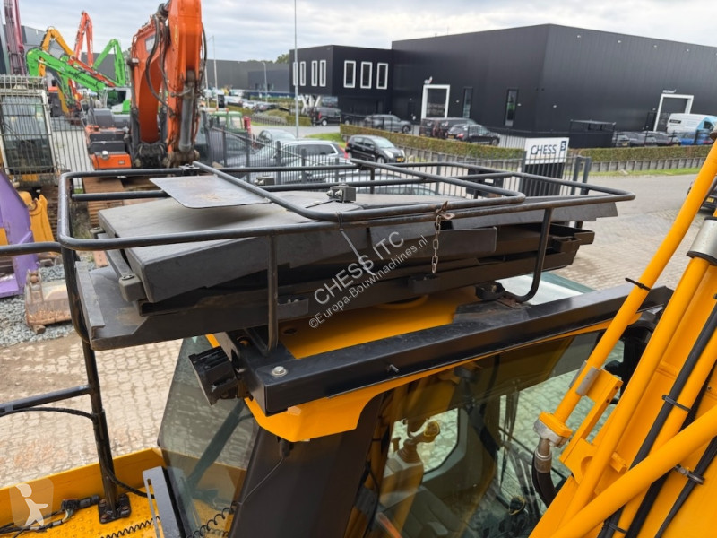 جرافة JCB 220 XL 4F - 220X LC - 220XL - 220X L4F