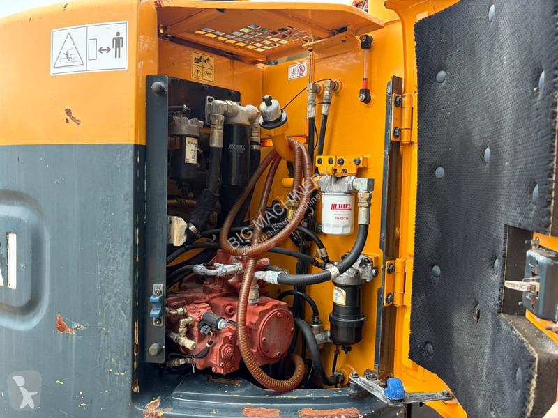 جرافة Hyundai R125LCR-9A