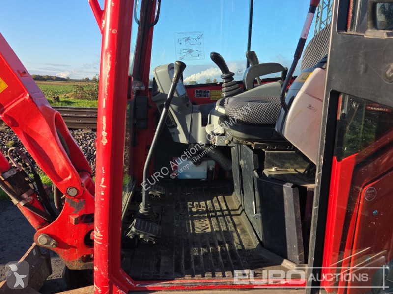 جرافة Kubota