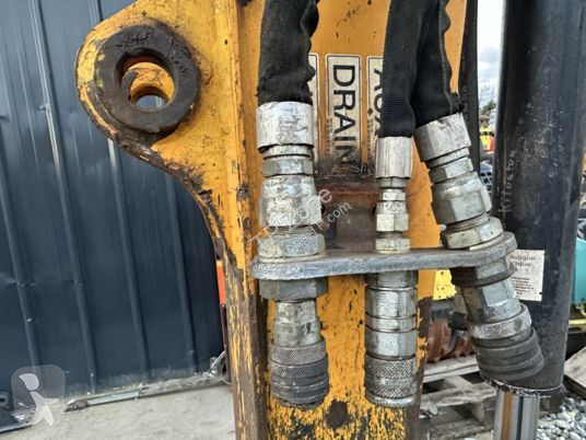 Escavadora Bobcat