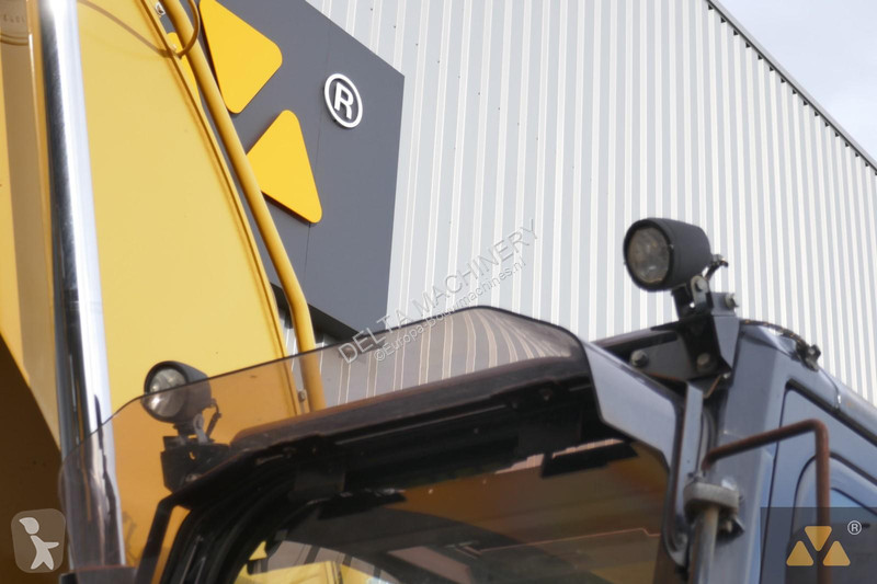 Excavator Caterpillar