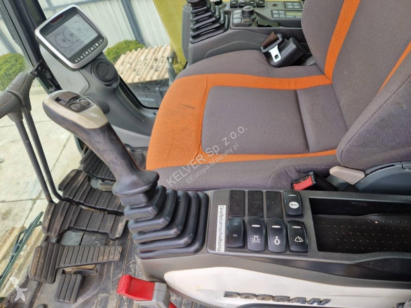 جرافة Doosan LC-5* 2018r. * 6 559 mth * OQ70/55 *