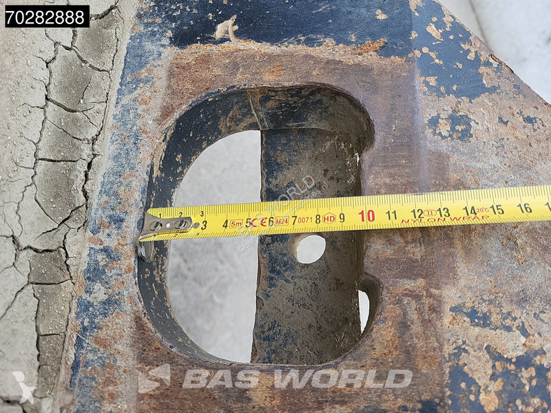Escavadora Doosan -7 4 BUCKETS