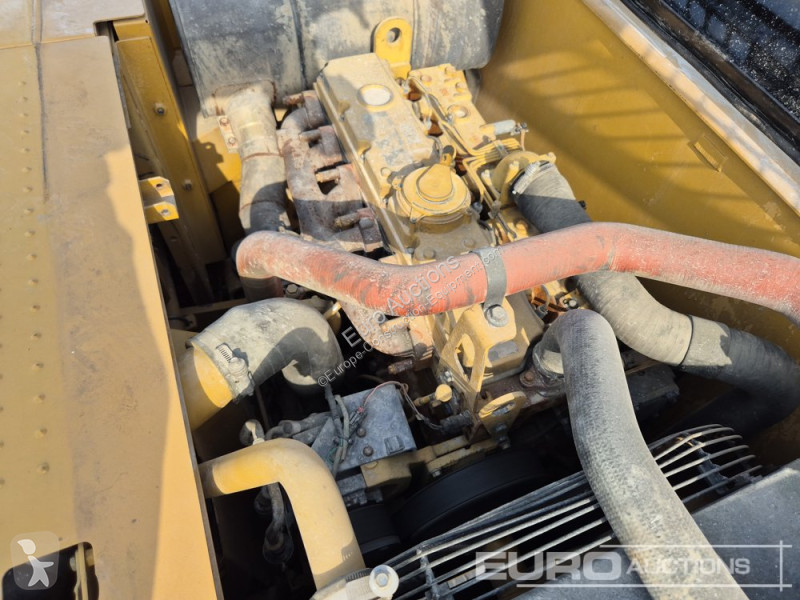 Excavator Caterpillar 3