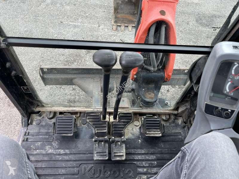 Escavadora Kubota  U27-4
