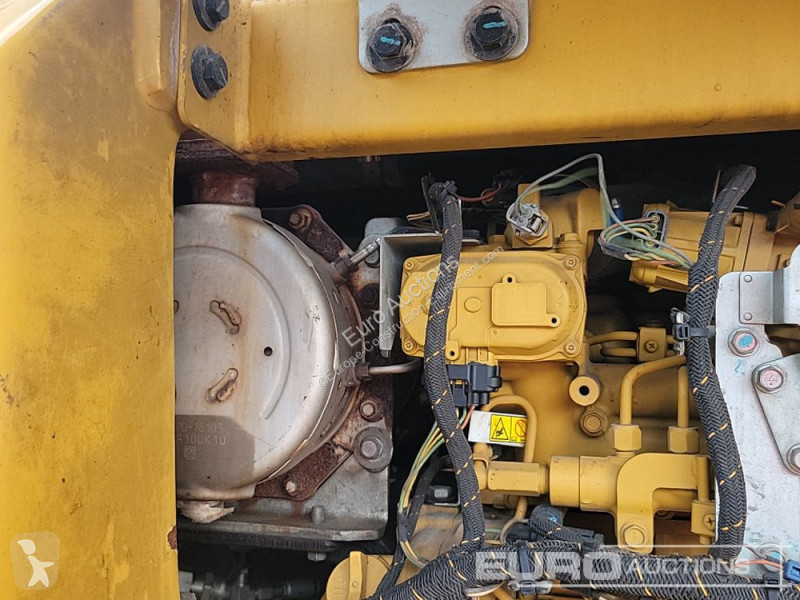 Lopatový nakládač Caterpillar 308E2