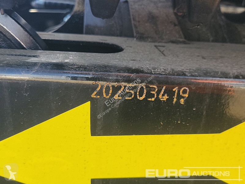 Excavator JPC HT12