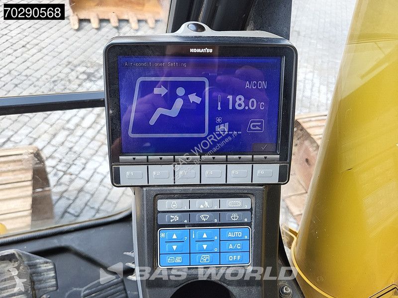 Excavator Komatsu PC240 LC-10
