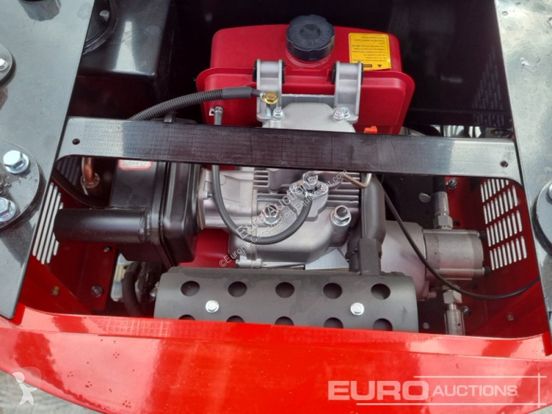 Escavadora JPC HT12