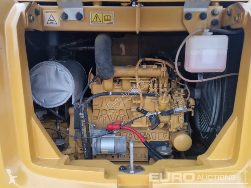 Escavatore Caterpillar 305.5E2