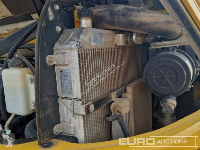 Escavatore Komatsu PC80MR-5