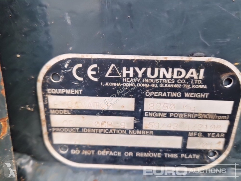 Lopatový nakládač Hyundai R80CR-9