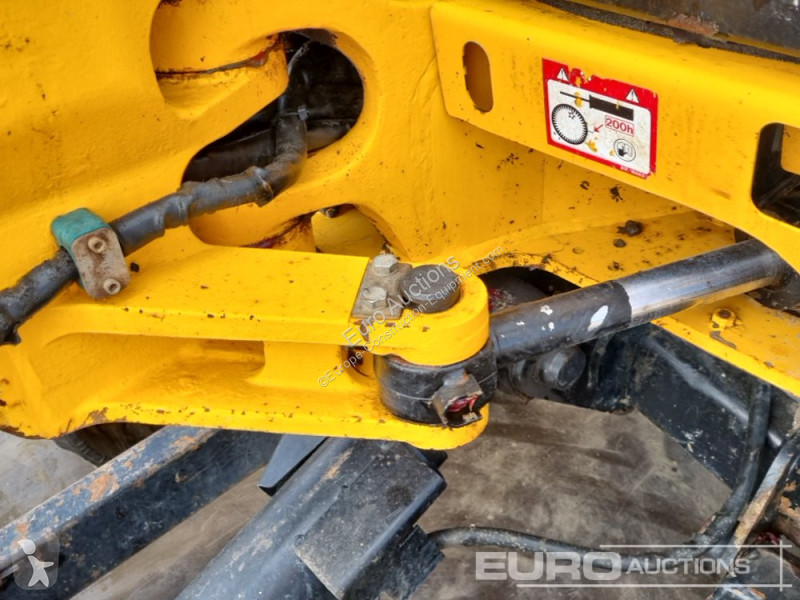 Escavatore JCB