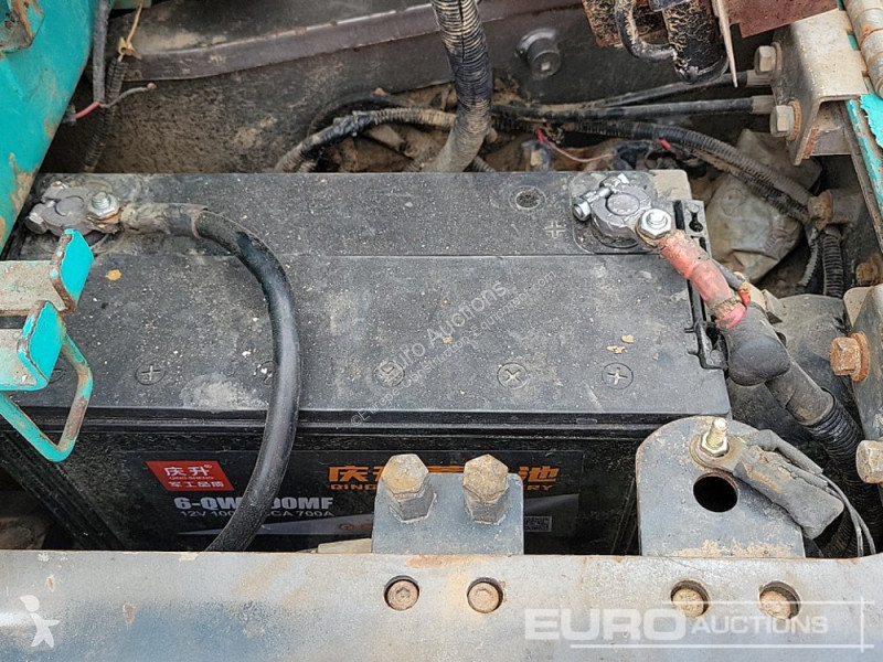 Escavadora Kobelco -C