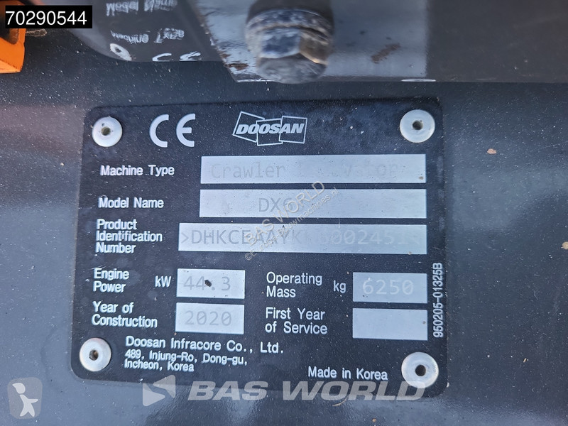 Escavadora Doosan DX63-3