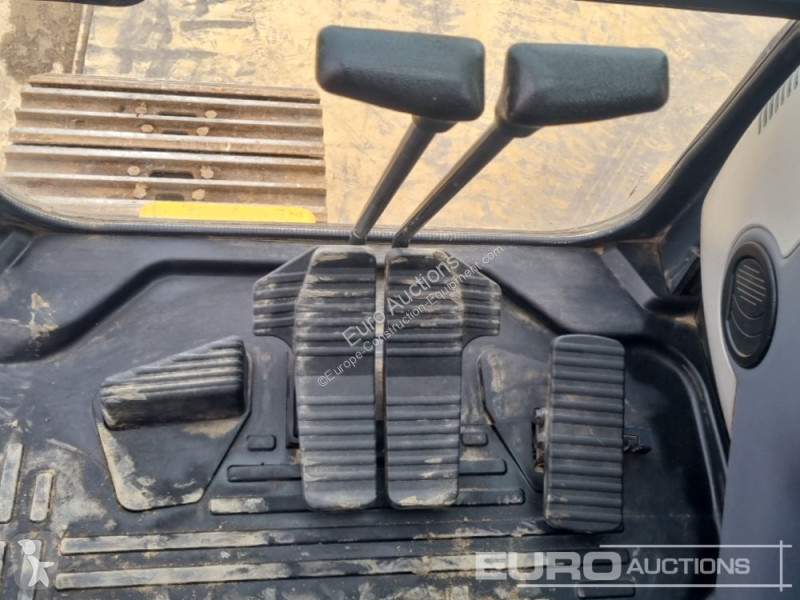 Excavator Komatsu -11E0
