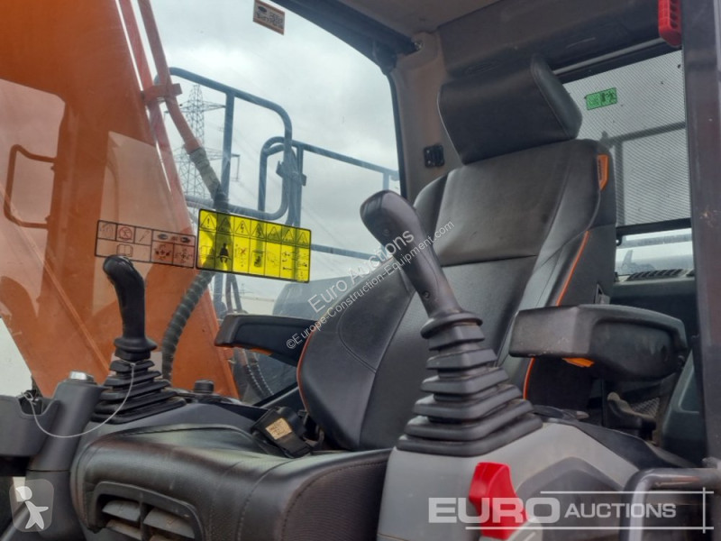 Escavatore Doosan -7