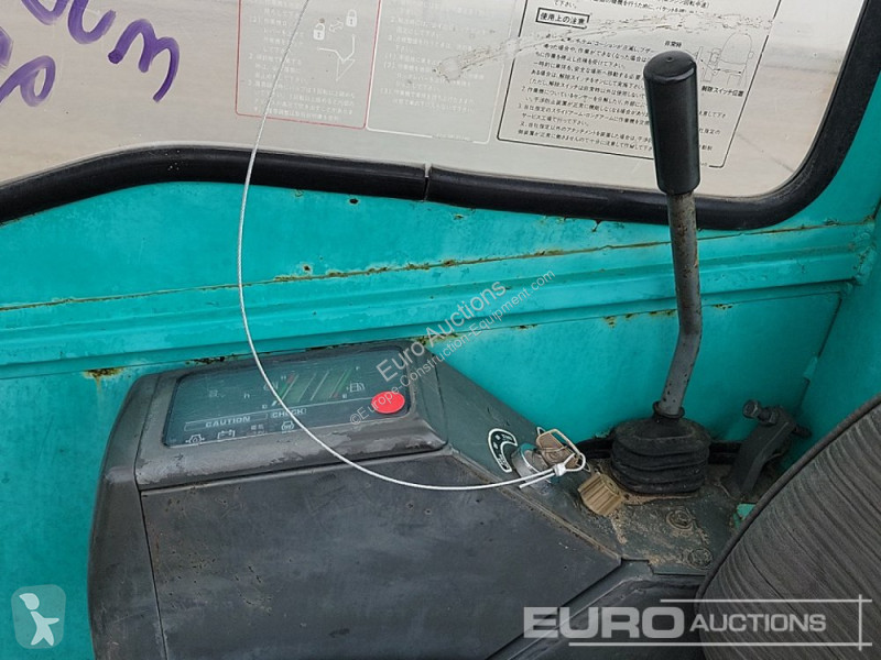 جرافة Yanmar B2U