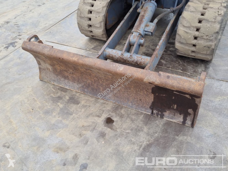 Escavadora Takeuchi TB215