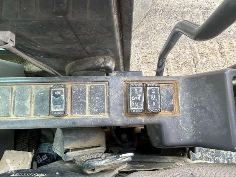 Excavadora Hitachi LC-3