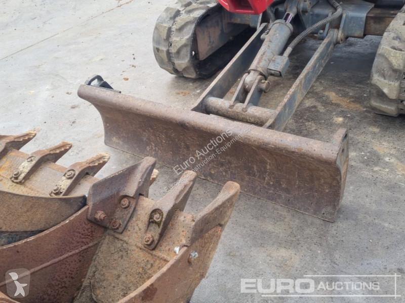 Graafmachine Takeuchi TB216