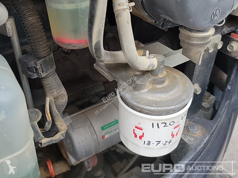 Lopatový nakládač Kubota KX015-4