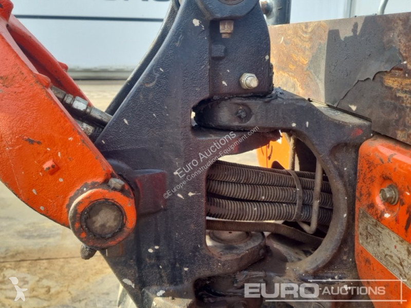 Lopatový nakládač Kubota KX015-4