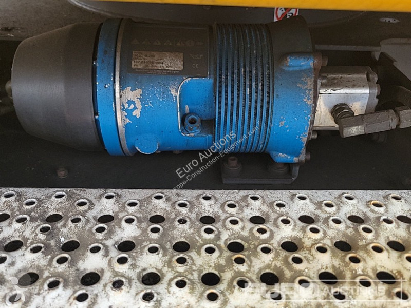 Escavatore Caterpillar