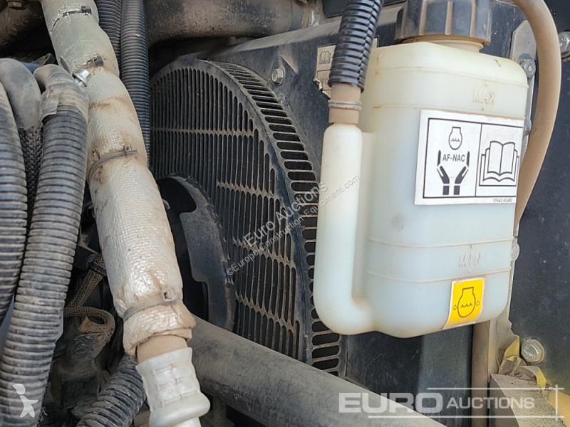 Escavatore Komatsu PC80MR-5