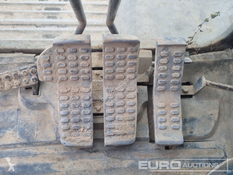 Escavatore Hitachi ZX210LC-3