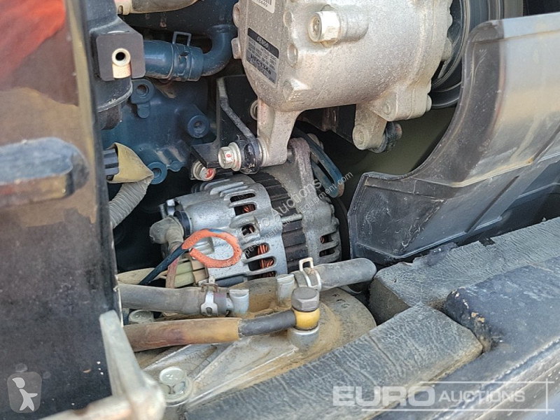 Escavatore Kubota KX080-4