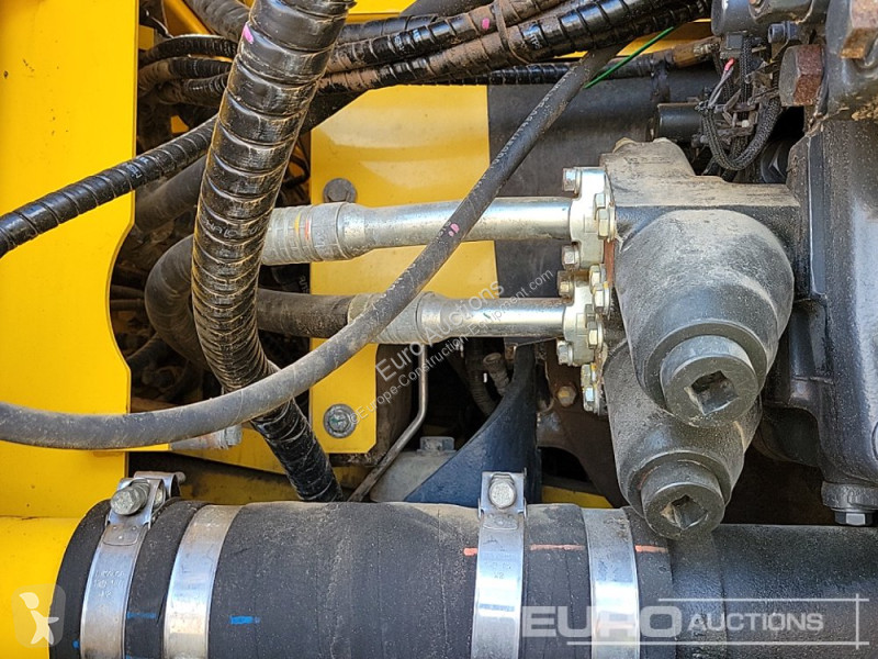 Escavatore Komatsu PC490LC-11