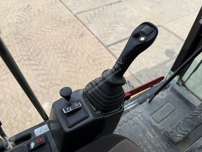 Excavator Caterpillar F